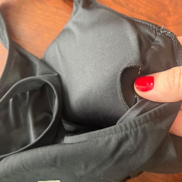 Vuori Womens Black Racerback Sports Bra-  XS‎ / S - Picture 4 of 5